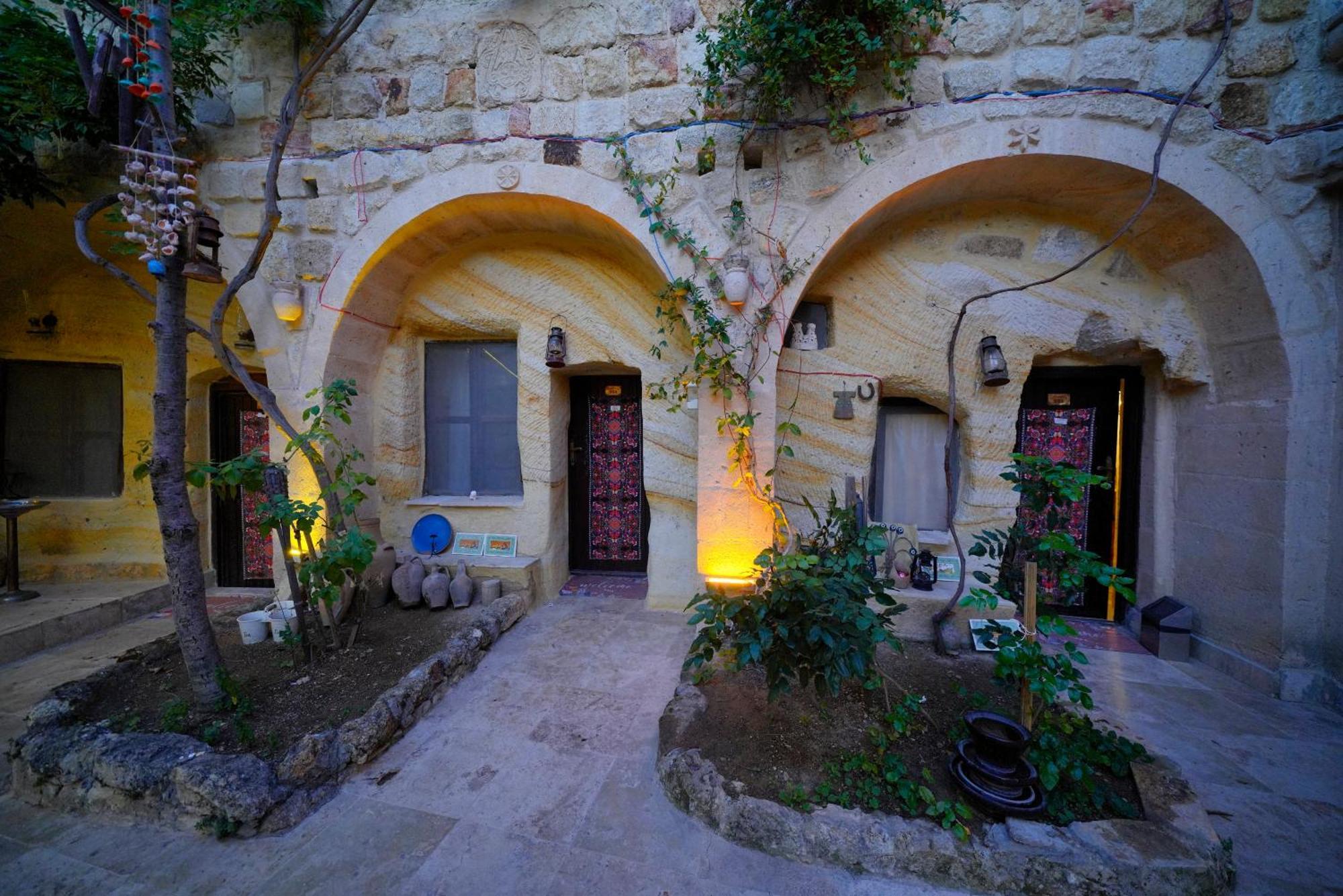 Antik Cave House Hotel Ürgüp Exterior photo