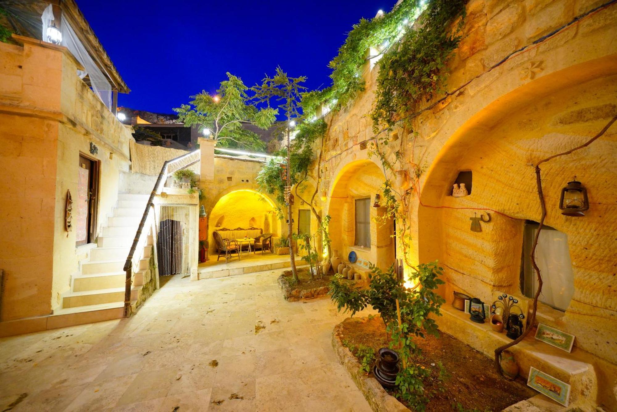 Antik Cave House Hotel Ürgüp Exterior photo