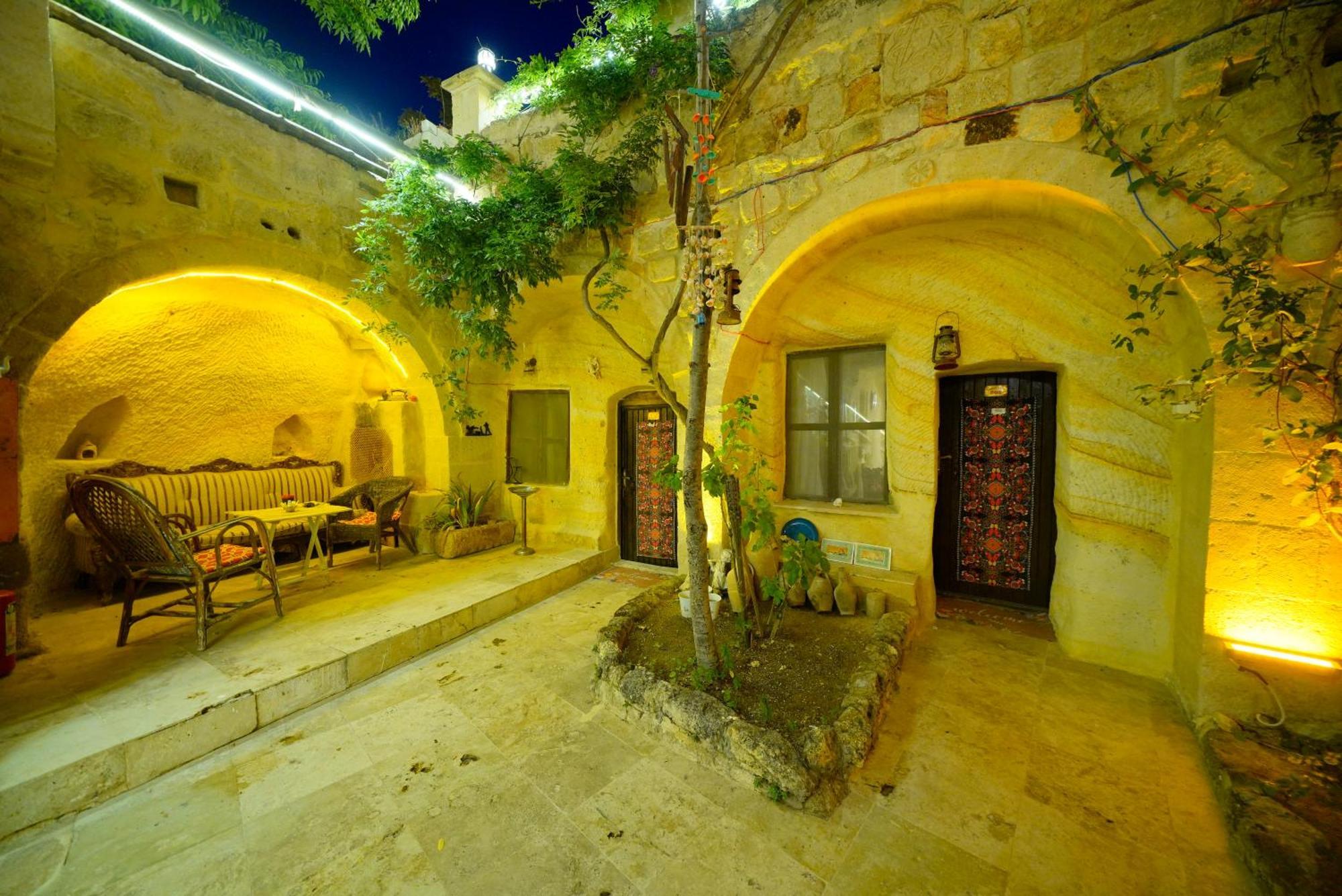 Antik Cave House Hotel Ürgüp Exterior photo