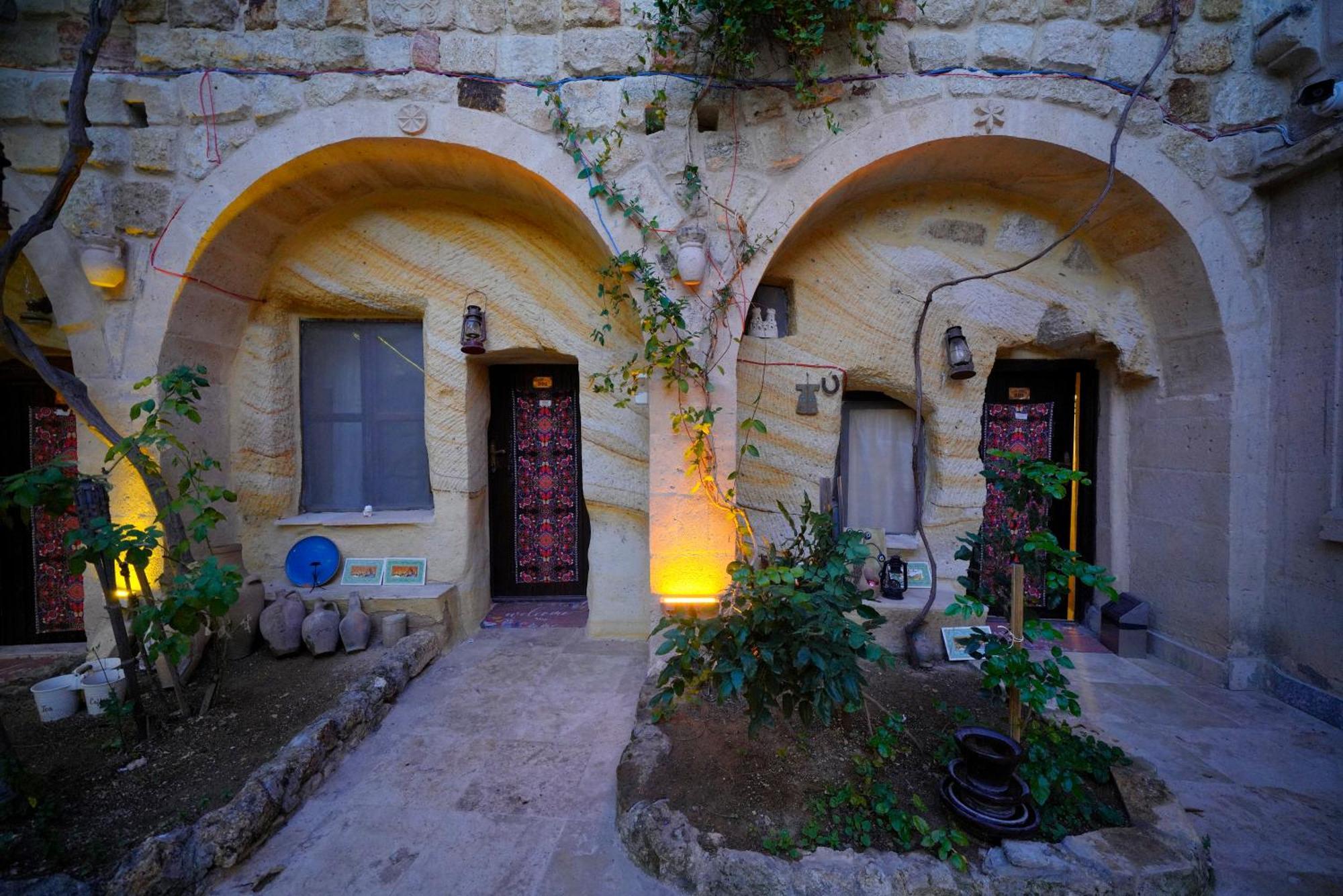 Antik Cave House Hotel Ürgüp Exterior photo