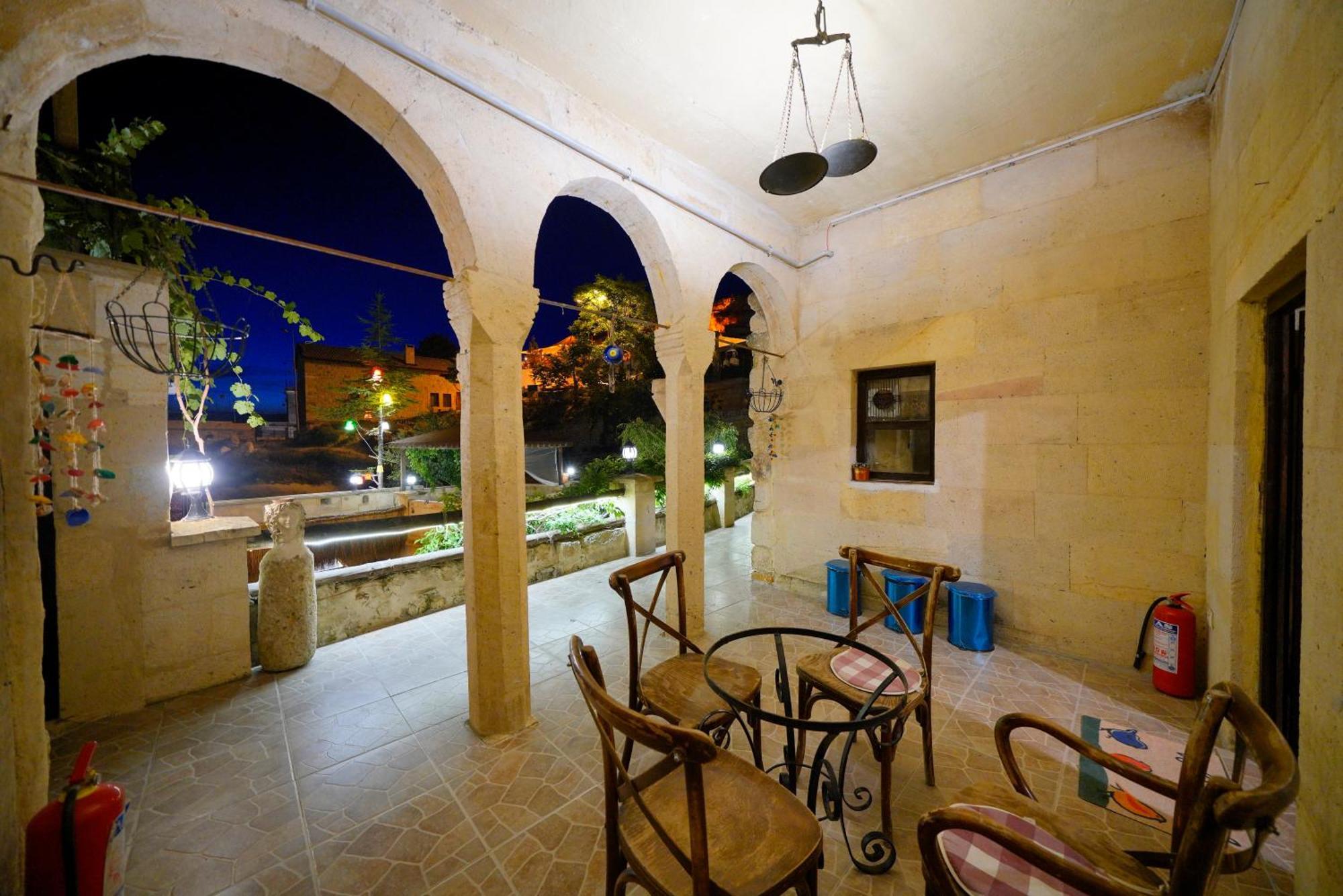 Antik Cave House Hotel Ürgüp Exterior photo