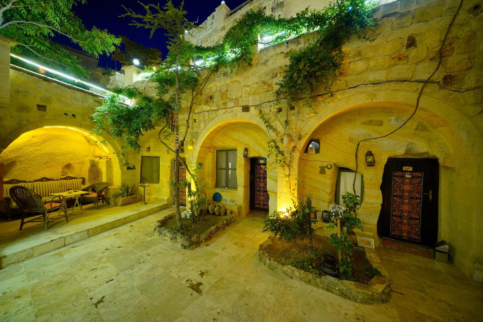 Antik Cave House Hotel Ürgüp Exterior photo